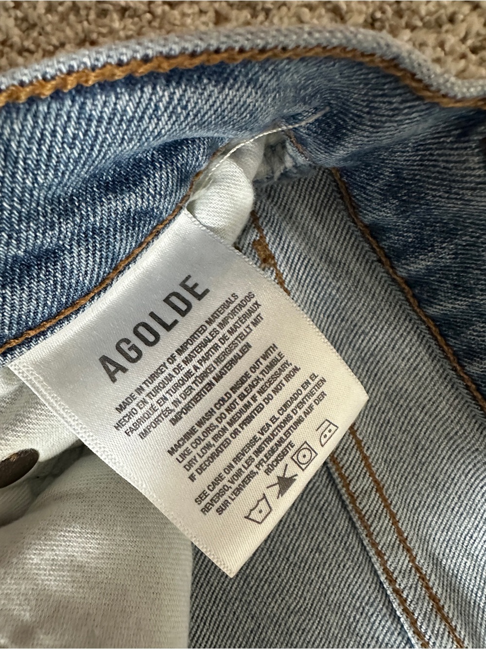 Agolde Riley High Rise Straight-Leg Crop Distressed Jeans - Picture 5 of 11